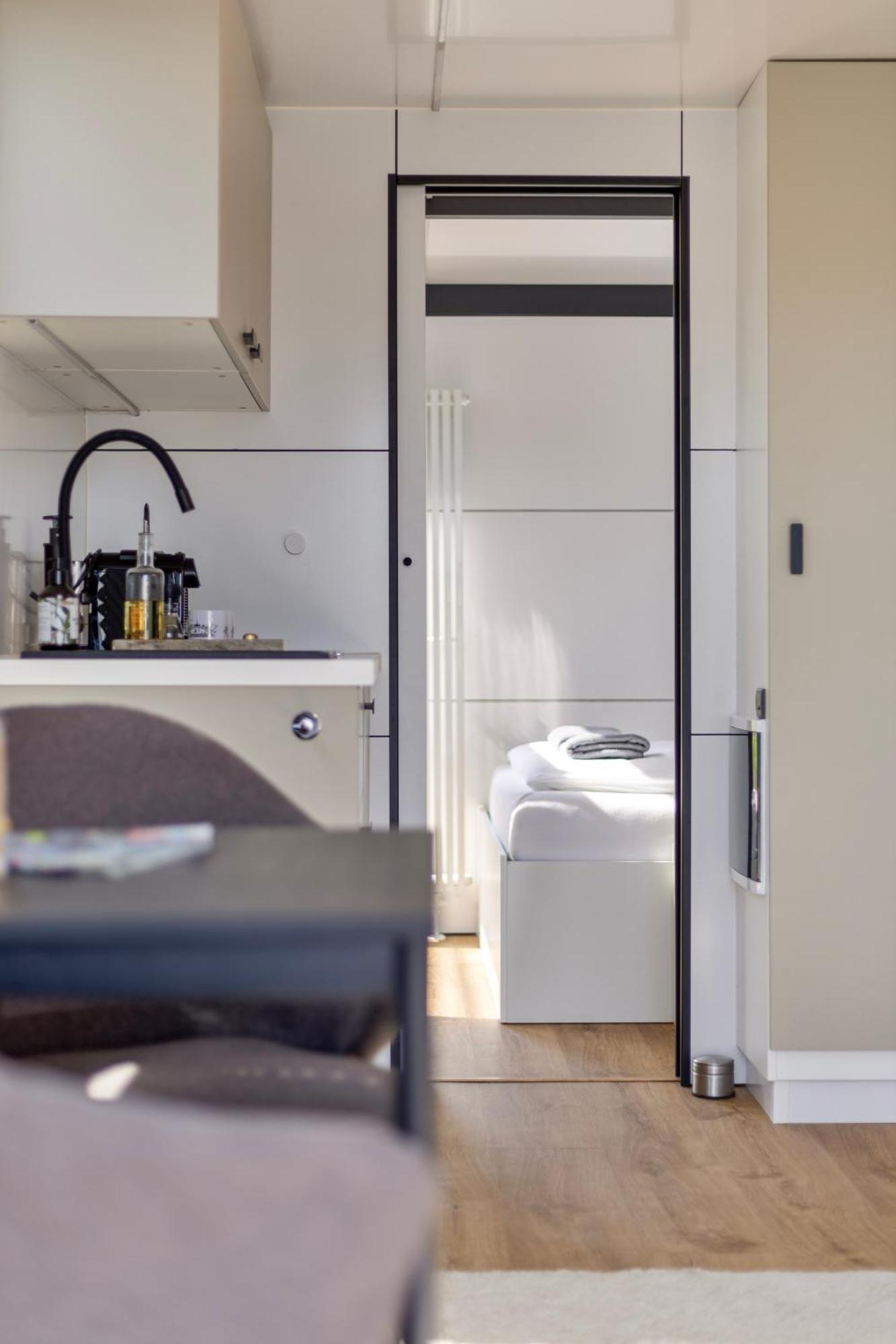 Cosy Tiny Houseboats Near Beach And Restaurants By Weltevreden Experience Zeewolde Exterior foto