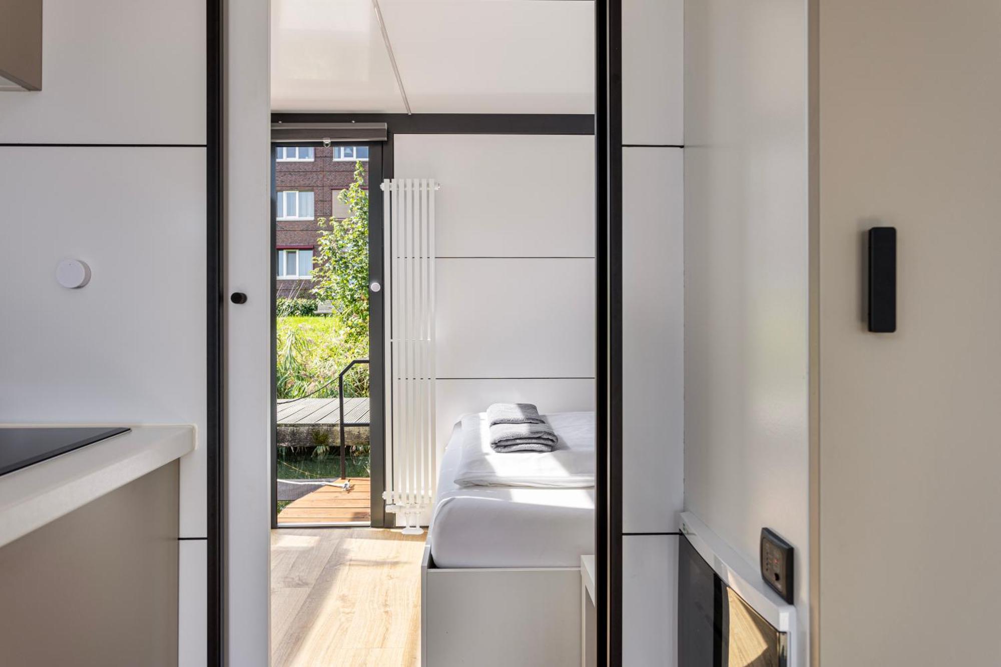 Cosy Tiny Houseboats Near Beach And Restaurants By Weltevreden Experience Zeewolde Exterior foto